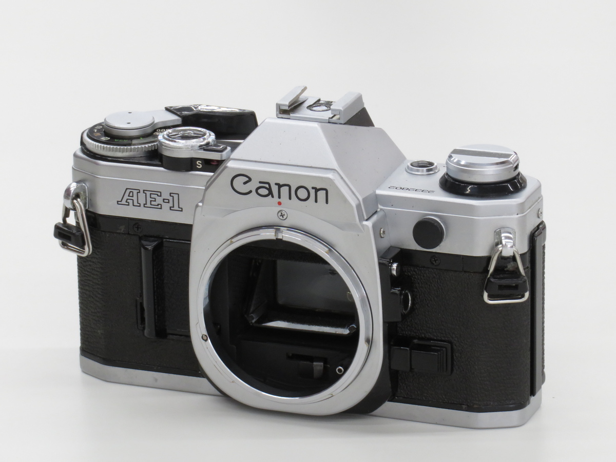 【完動品 美品】Canon AE-1 ボディ シルバー 動作良好 おすすめ 中古：B(並品)】キヤノン AE-1 ボディ シルバー | 2442410015867