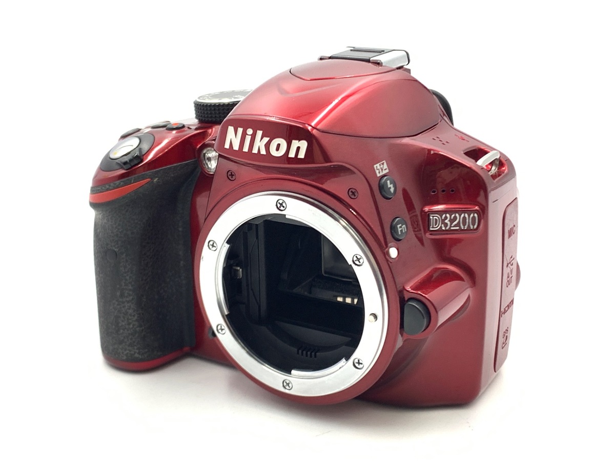 D3200 ボディ [レッド] 中古価格比較 - 価格.com