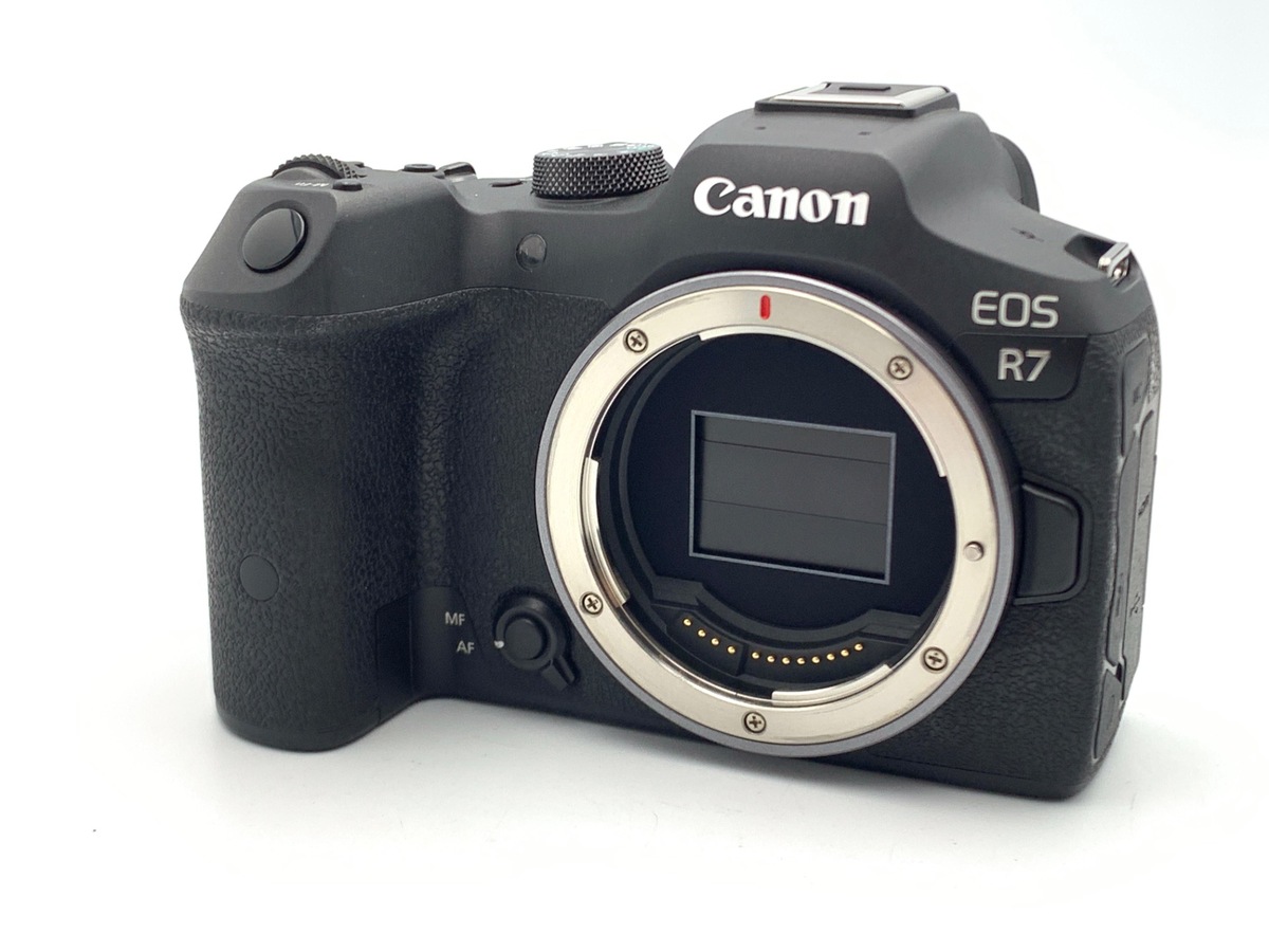 EOS R7 �{�f�B