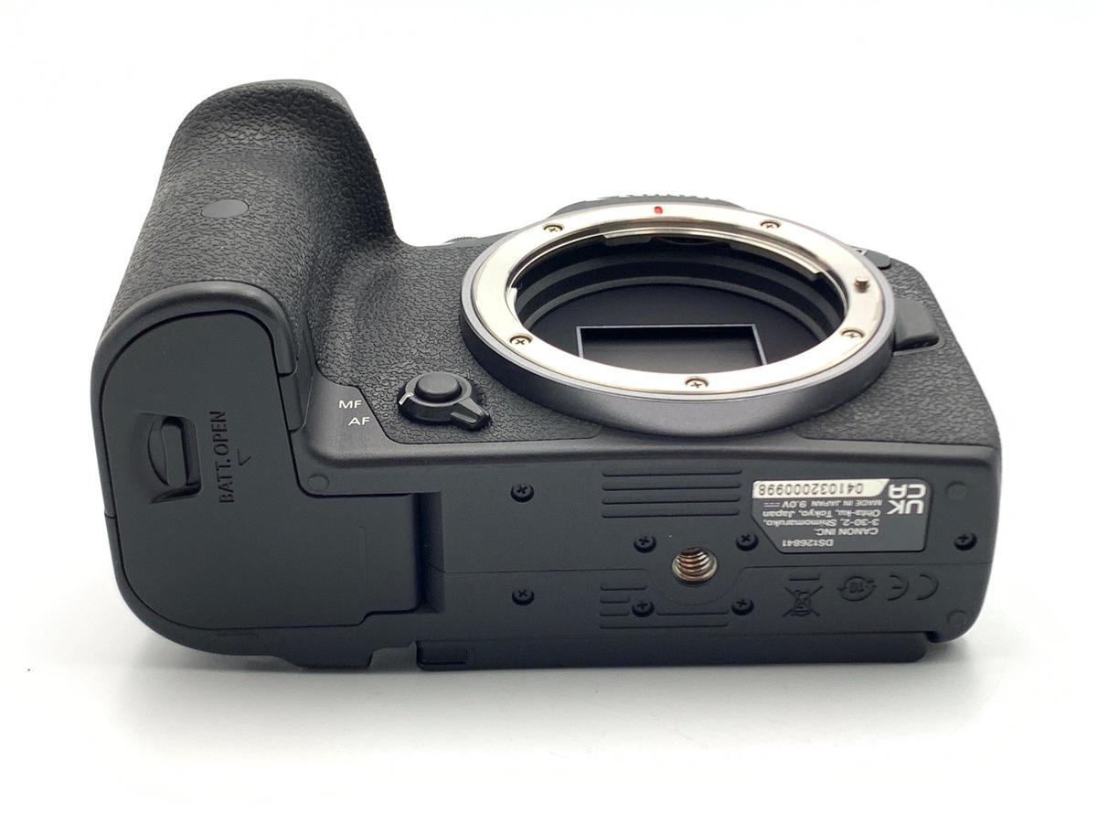 EOS R7 �{�f�B