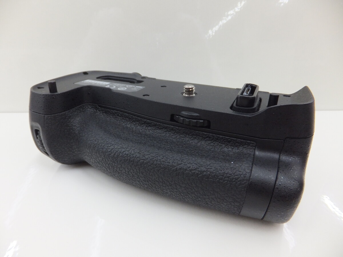 中古】ニコン マルチパワーバッテリーパック MB-D17 在庫一覧｜カメラ