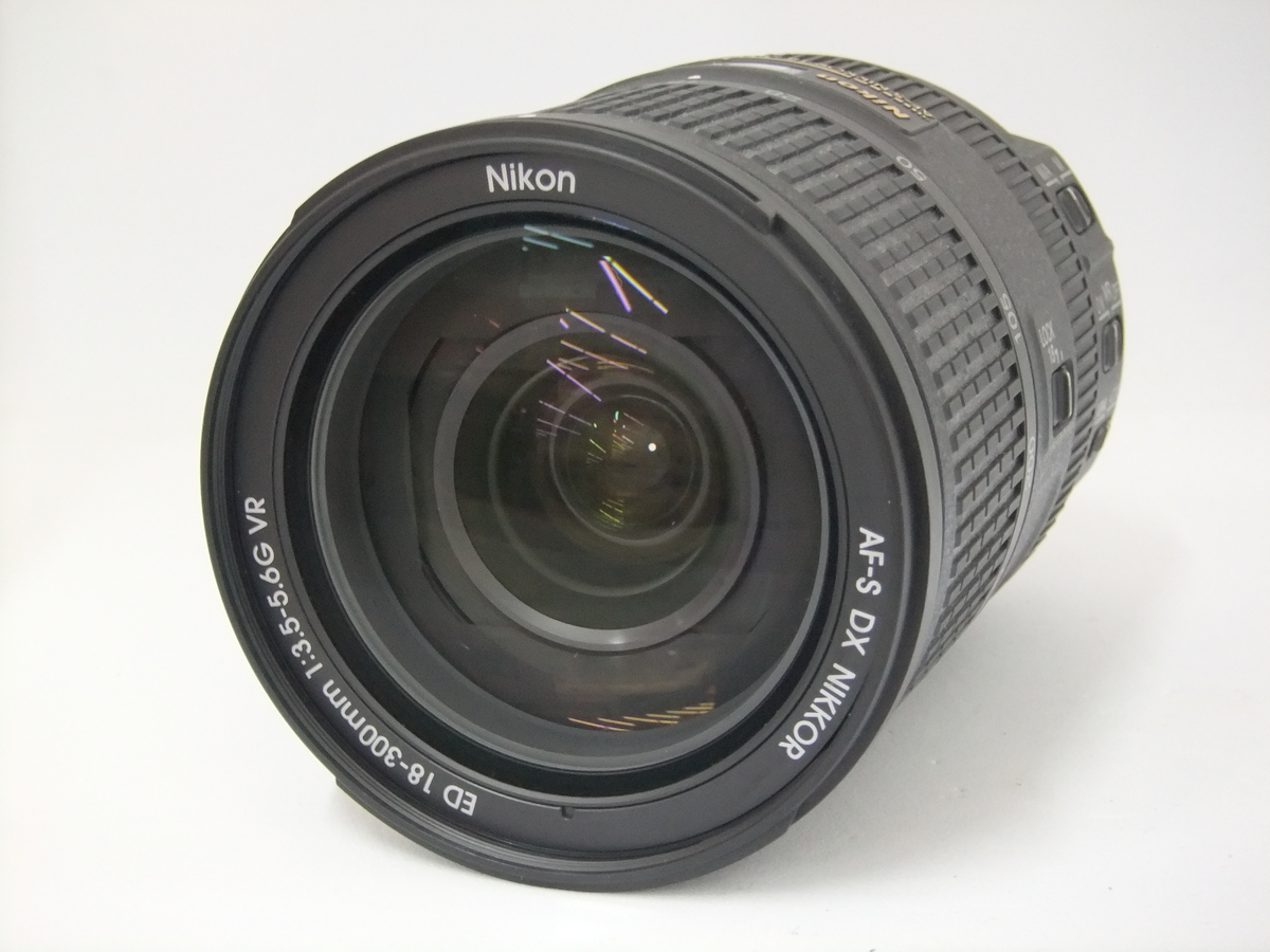 中古レンズ　NIKKOR AF-S 18-300 1:3.5-5.6G ED AF-S DX NIKKOR 18-300mm f/3.5-5.6G ED VR 中古価格比較 - 価格.com