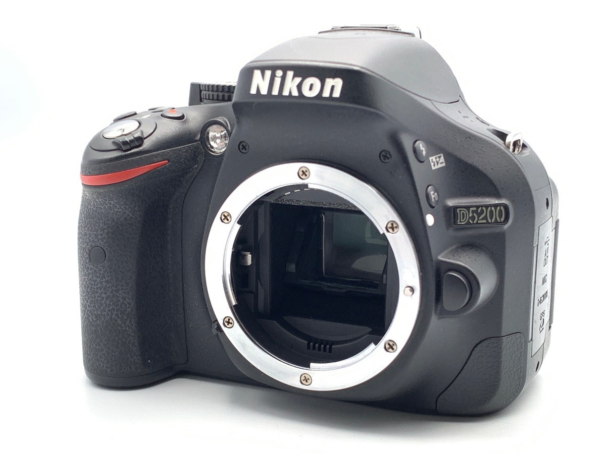 Nikon D5200 デジタル一眼レフカメラ一式（中古・フルセット） ニコン デジタル一眼 Nikon D5200 レンズキット レッド 中古