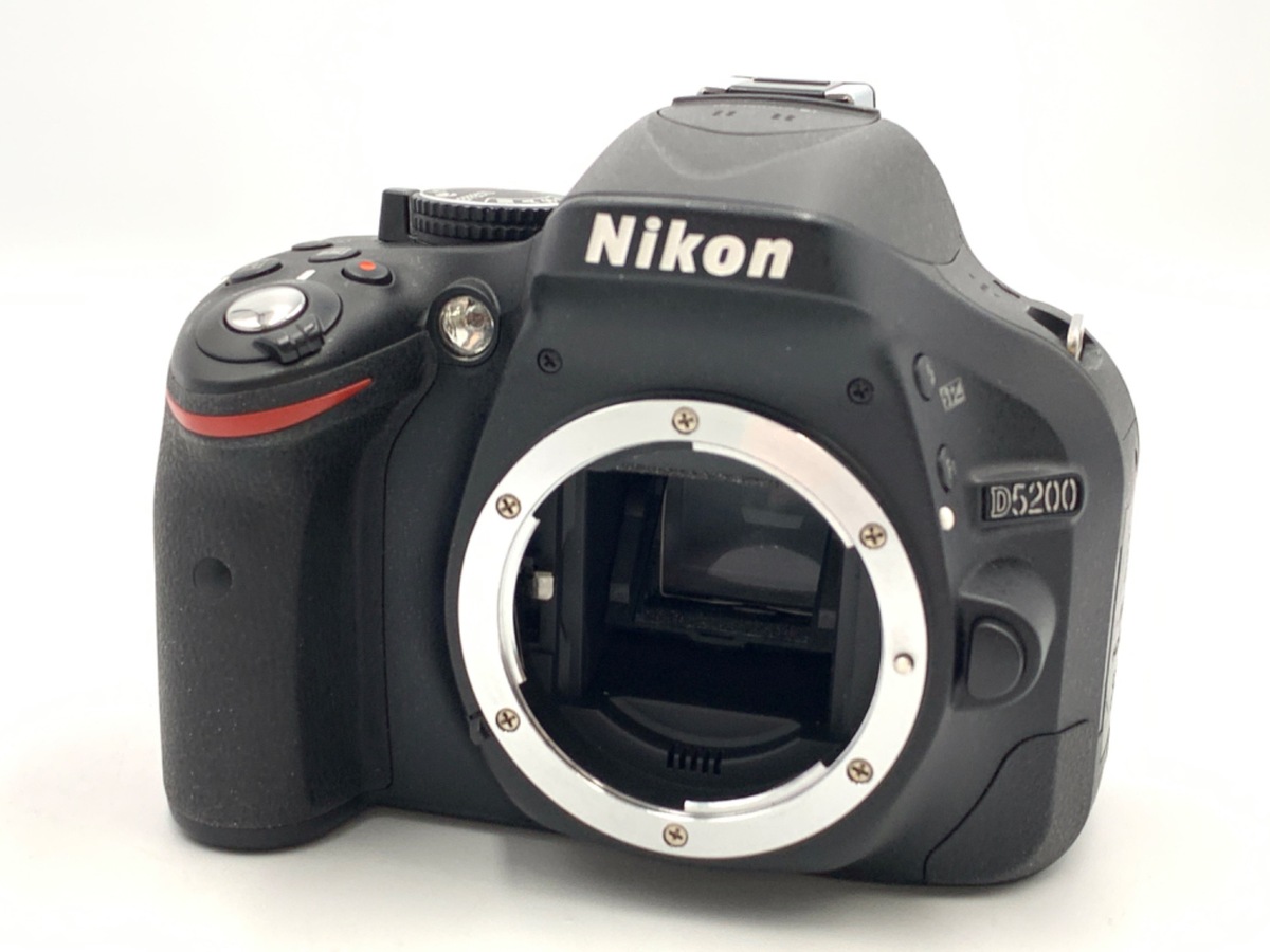 Nikon　D5200 ボディ　ショット数6099回 D5200 ボディ 中古価格比較 - 価格.com