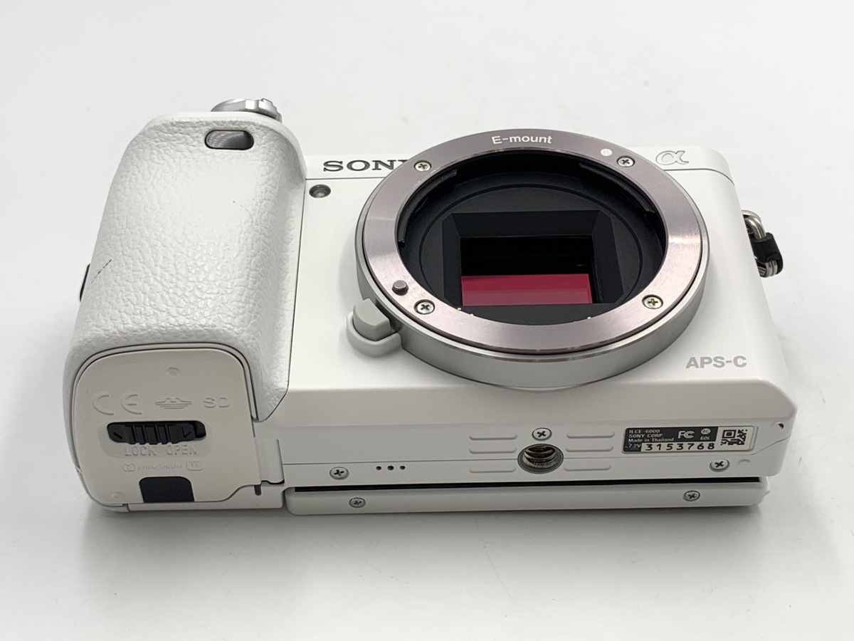 α6000 ボディ ホワイト ILCE-6000【2430万画素】