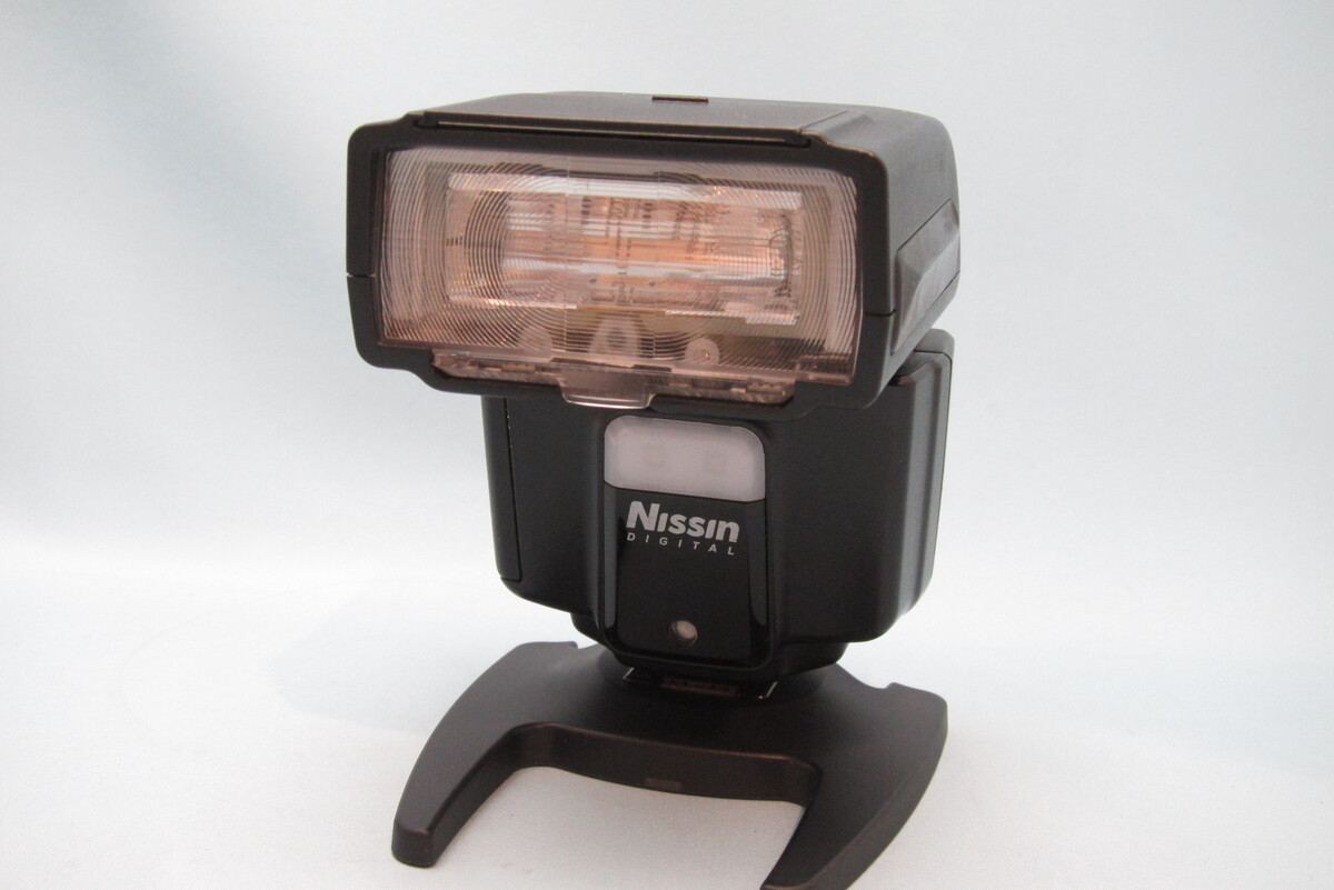 Nissin i40