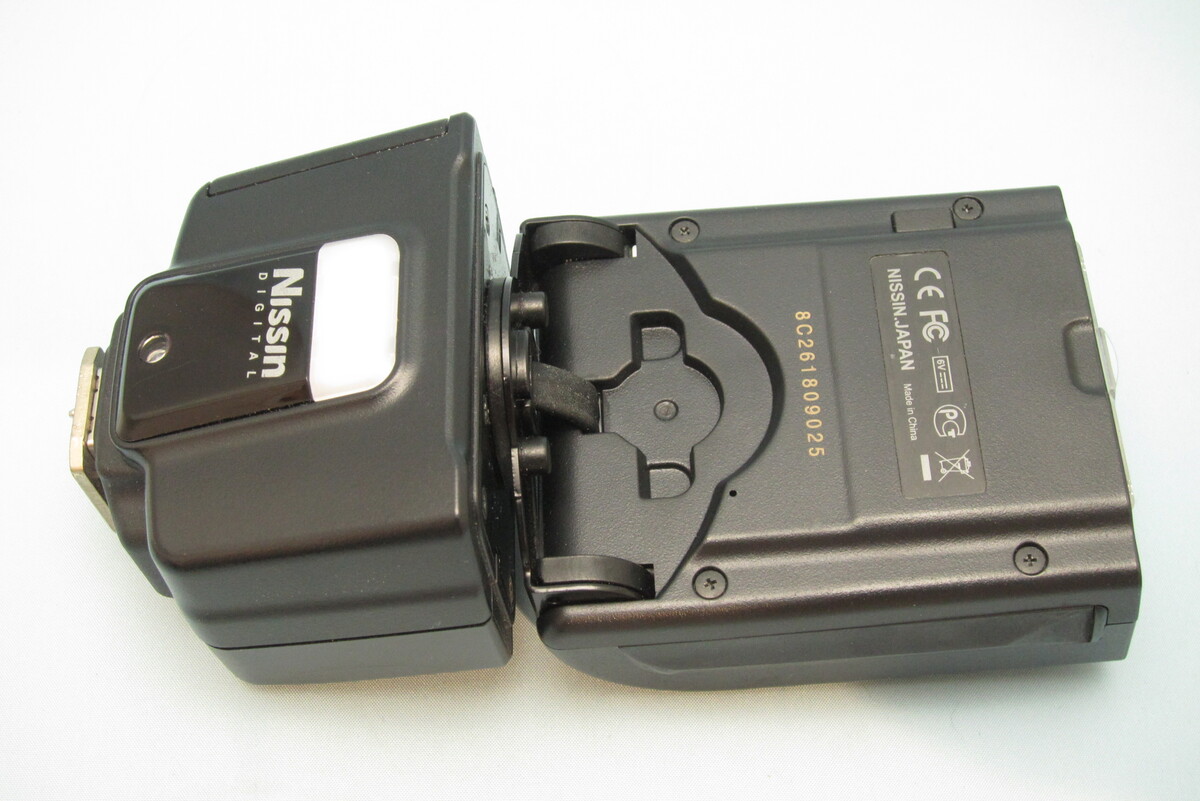 Nissin i40