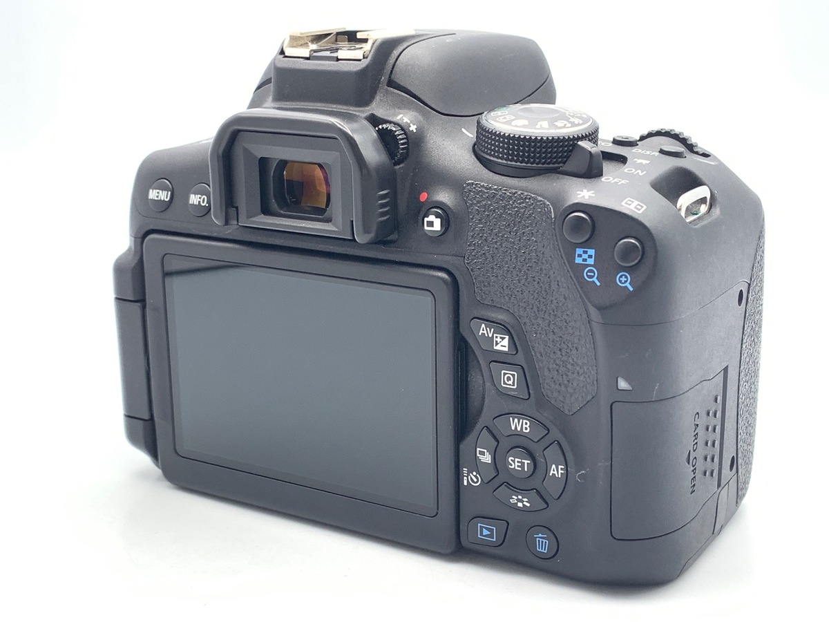 �L���m�� EOS Kiss X8i �{�f�B