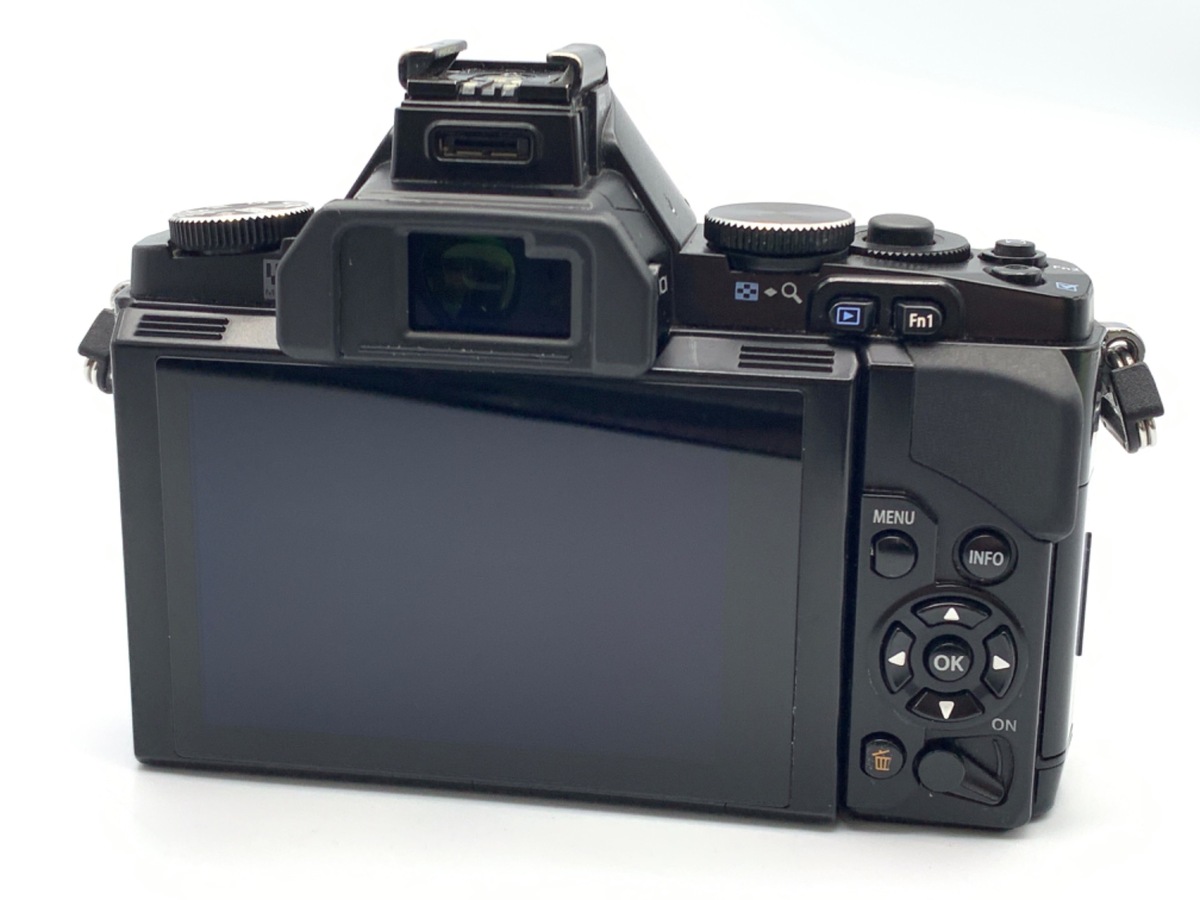中古：B(並品)】オリンパス OM-D E-M5 ボディ ブラック