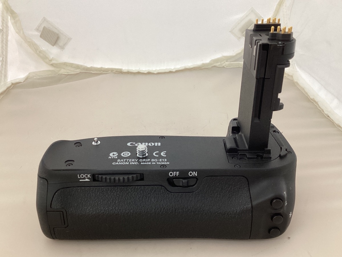 良品》Canon バッテリーグリップ BG-E13 中古：AB(良品)】キヤノン 