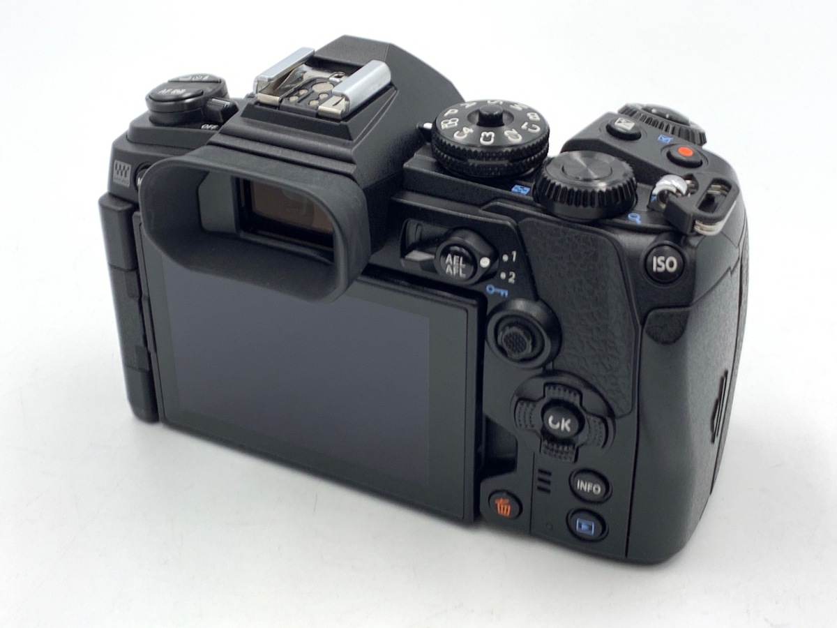 OM-D E-M1 Mark III�y2037����f�z