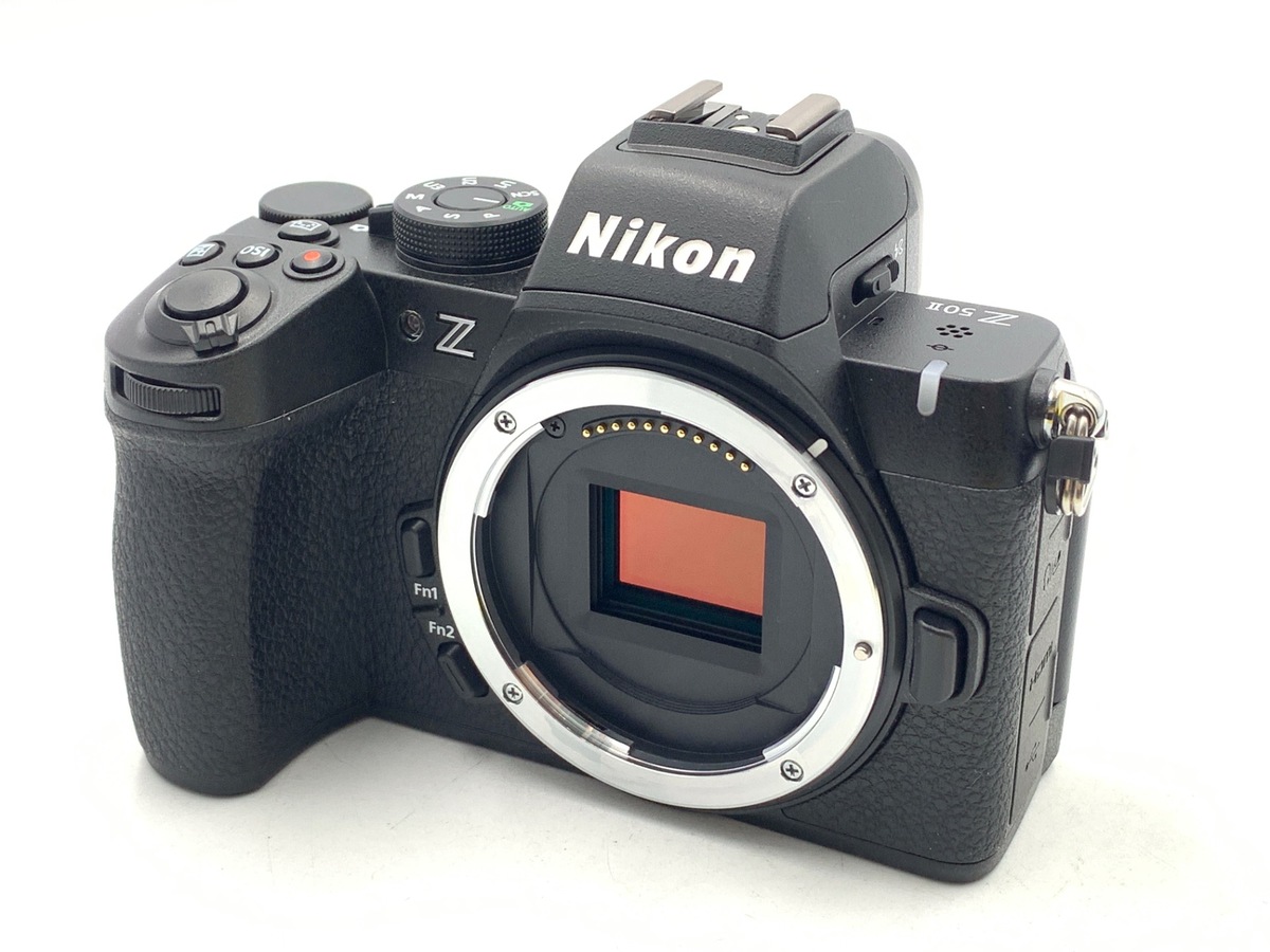 価格.com - ニコン D5600 18-140 VR レンズキット 純正オプション