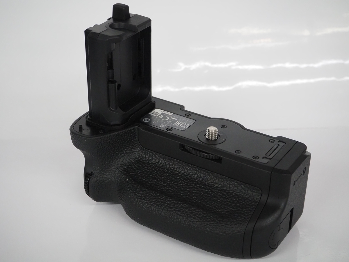 極美品】ソニー(SONY) 縦位置グリップ VG-C4EM 最終値下げ！【極美品