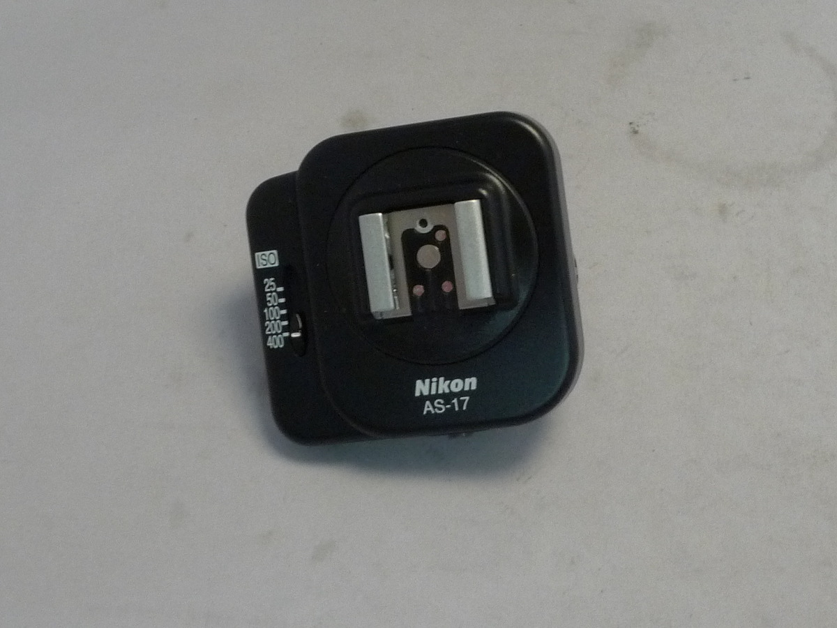 Nikon - 【中古】(ニコン) Nikon AS-17 ガンカプラー 中古】Nikon ニコン AS-17 TTL フラッシュユニット ガンカプラー
