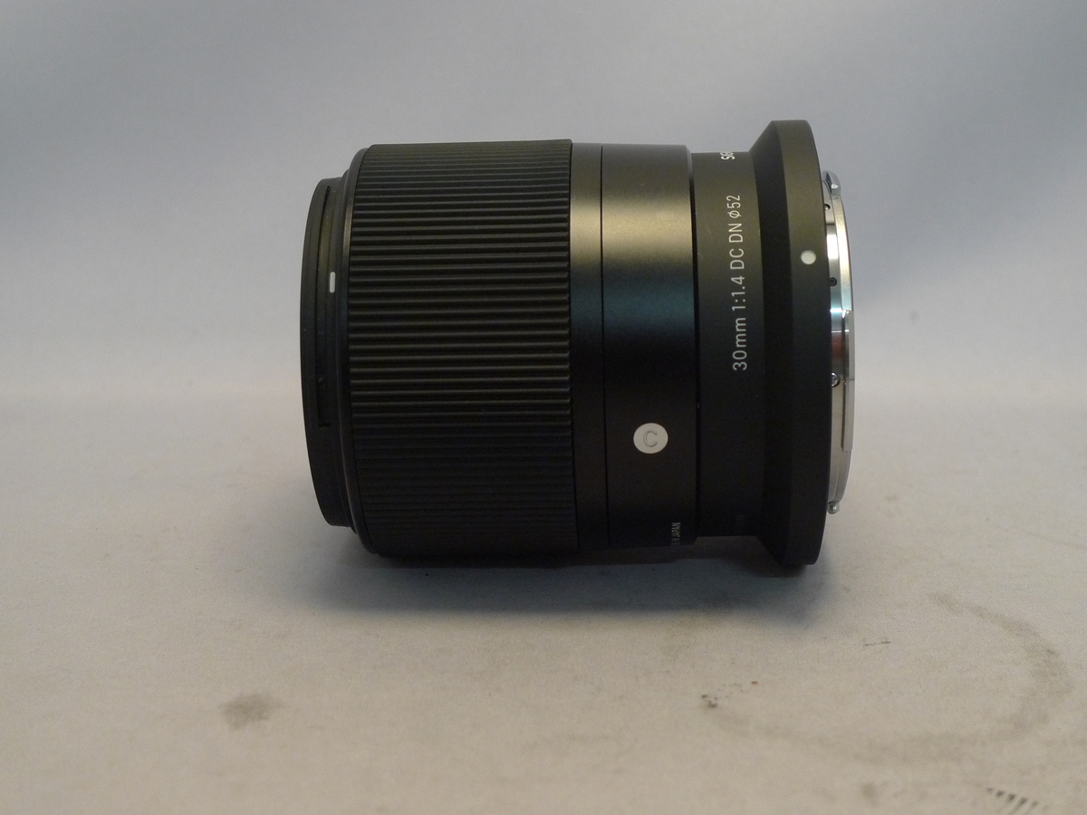 美品　Nikon 1 NIKKOR 10-30mm f/3.5-5.6 VR 中古：A(美品)】ニコン NIKKOR Z DX 12-28mm f/3.5-5.6 PZ VR