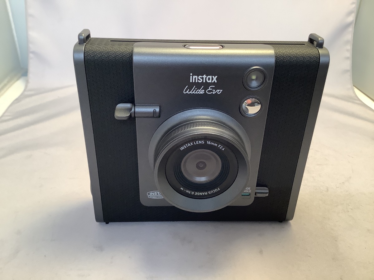 中古：AB(良品)】フジフイルム インスタントカメラ instax WIDE Evo  