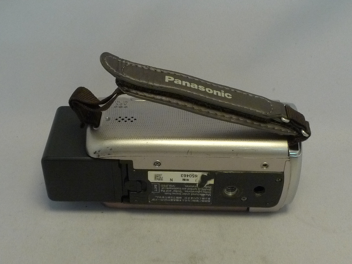 【美品】Panasonic HDC-TM35 ゴールド 32GB　完動品 概要 デジタルハイビジョンビデオカメラ HDC-TM35 | デジタル