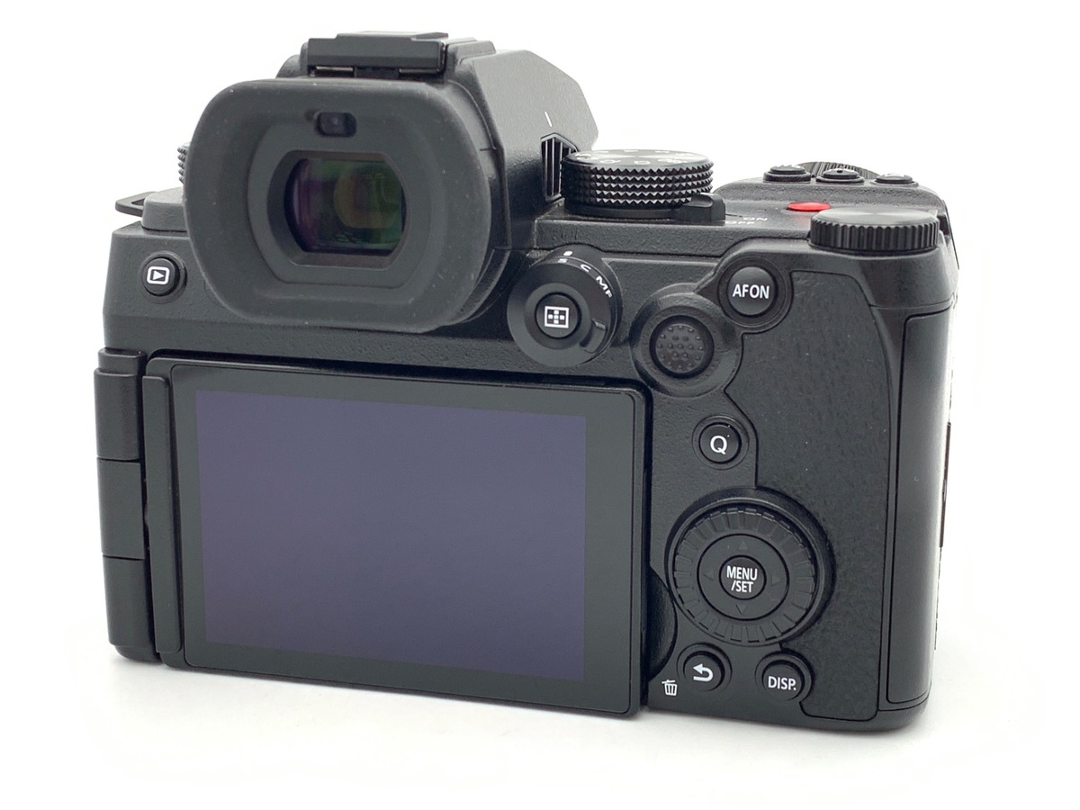 LUMIX DC-S5M2 �{�f�B