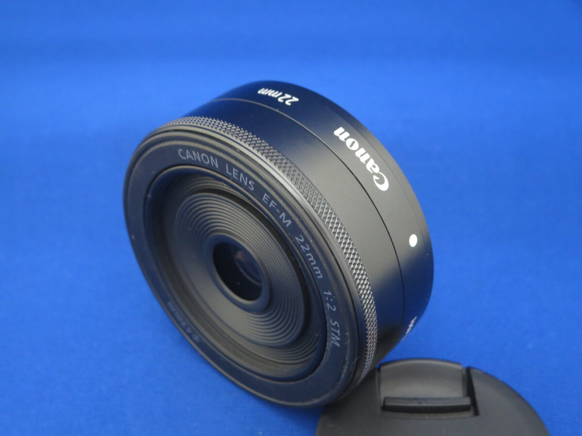 美品】Canon レンズ EF-M 22mm F2 STM 【公式通販】