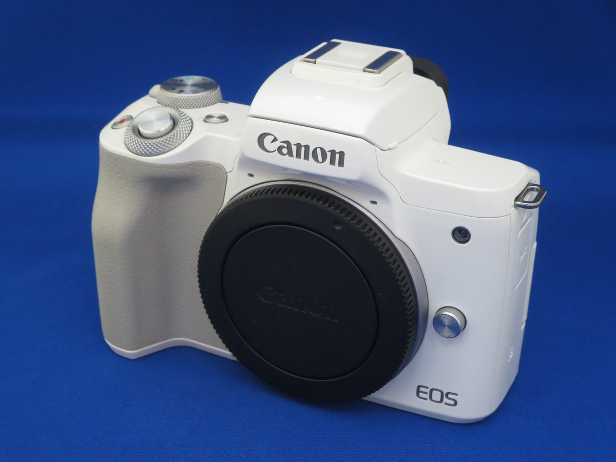 【中古】キヤノン EOS Kiss M ボディ ホワイト