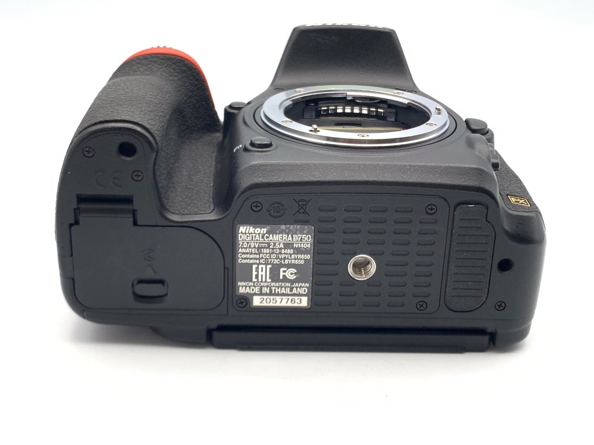 D750 ボディ【2432万画素】