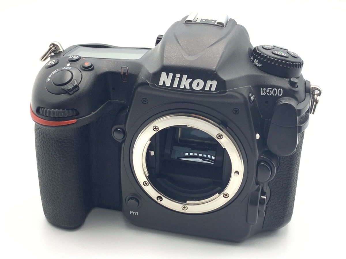 新品級 ニコン D5000 ショット数 4723枚 デジタル ボディ M491 ニコンD5000はエントリーモデル？ 専門家がレビュー [デジタル