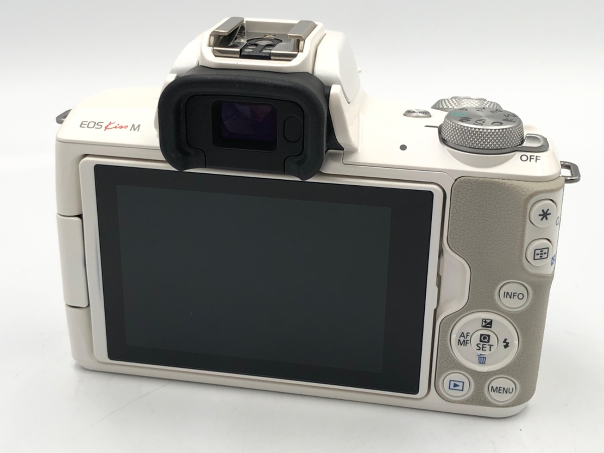 �L���m�� EOS Kiss M �{�f�B �z���C�g