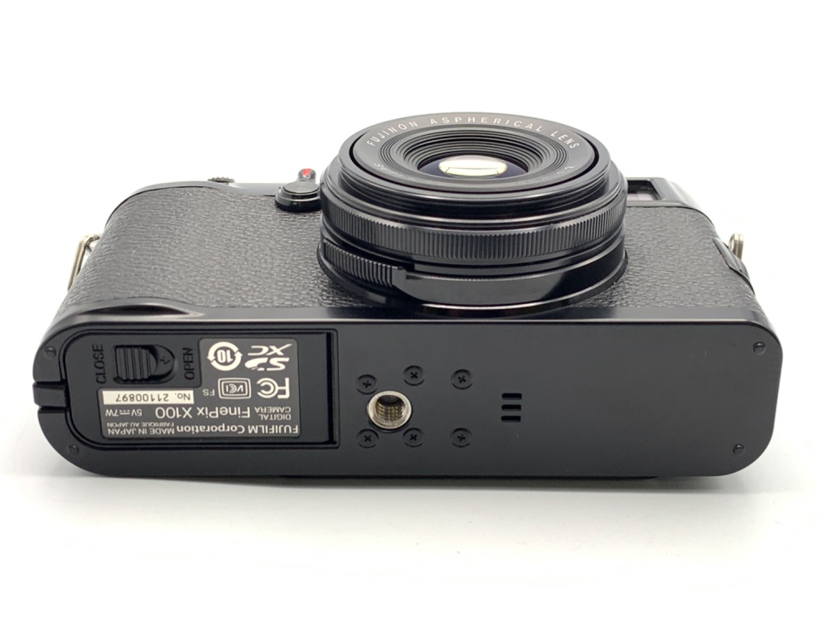 富士フイルム - 【中古】(フジフイルム) FUJIFILM FinePix X100 ブラック Limited Edition 中古：AB(良品)】フジフイルム FinePix X100 ブラック Limited