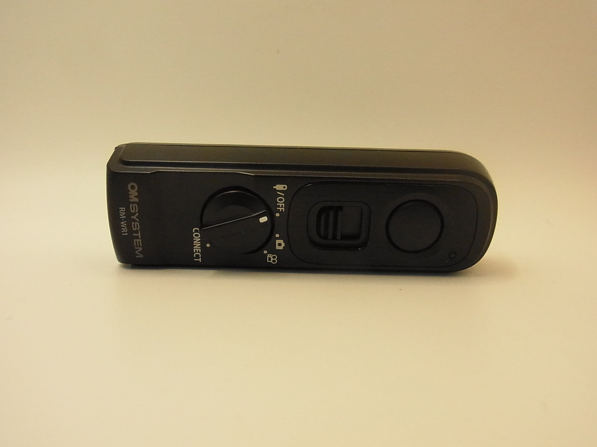 中古：AB(良品)】OM SYSTEM ワイヤレスリモコン RM-WR1 | 2443490061997