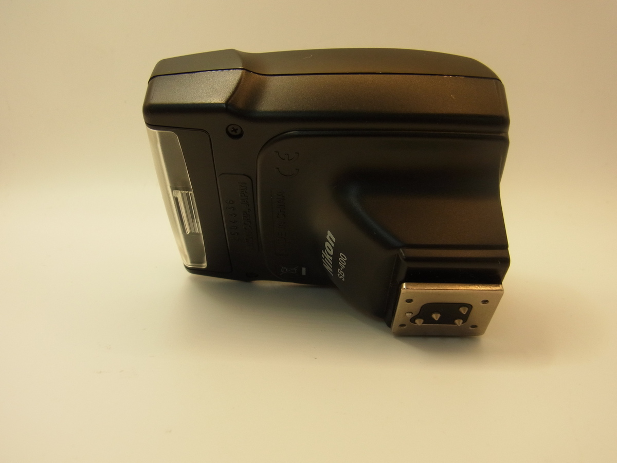 SB-400 スピードライト