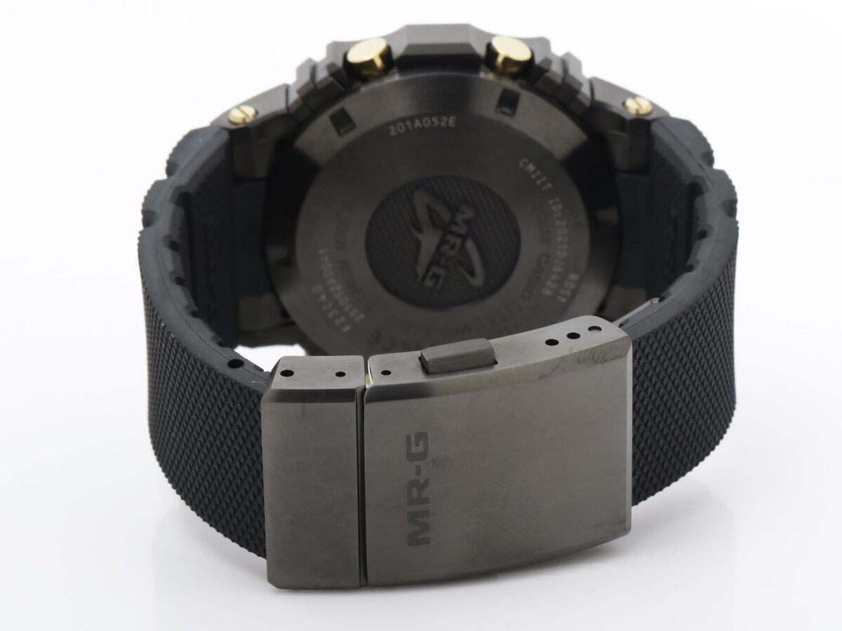 カシオ G-SHOCK ブラック MRG-B5000R-1JR チタン/コバリオン