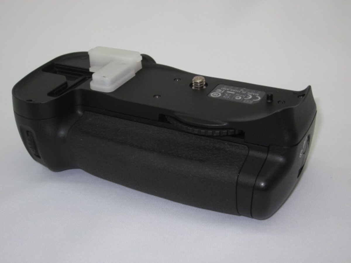 中古】ニコン マルチパワーバッテリーパック MB-D10 在庫一覧｜カメラ