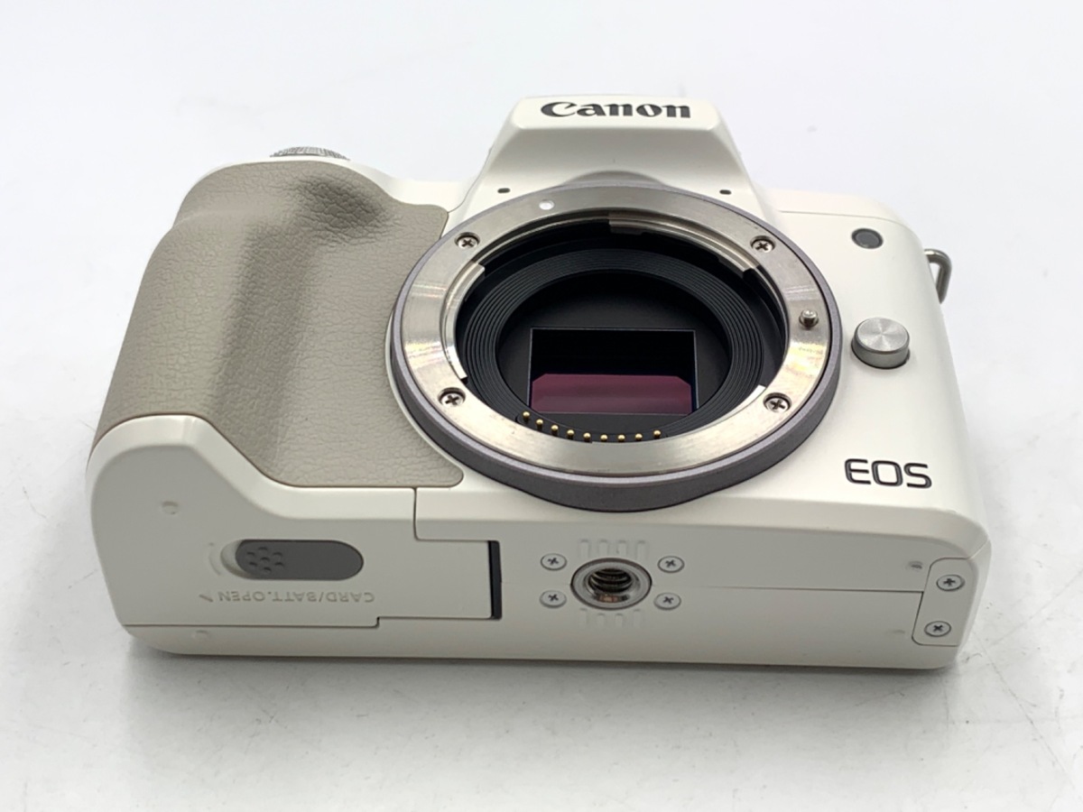 【中古】キヤノン EOS Kiss M2 ボディ ホワイト