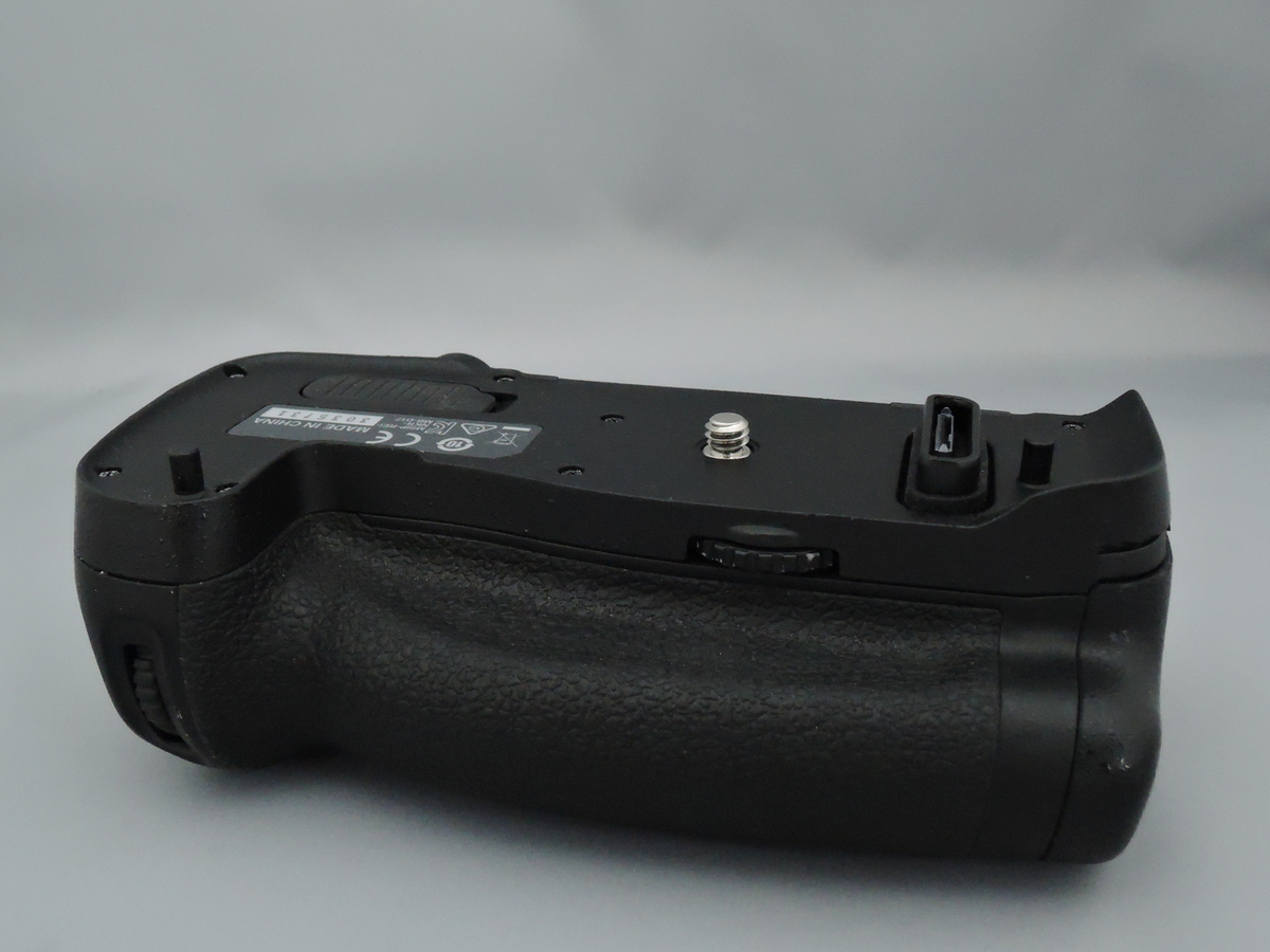 ジャンク品にこんd700 35mmf2 付マルチパワーバッテリー付 中古】ニコン マルチパワーバッテリーパック MB-D17 在庫一覧｜カメラ
