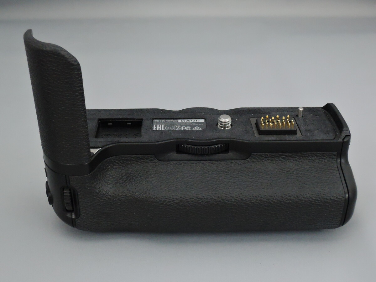 中古】フジフイルム 縦位置パワーブースターグリップ VPB-XT2 在庫一覧