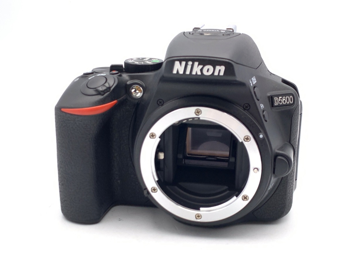 【美品】 nikon D5600 ボディ Amazon.com : Nikon D5600 24.2MP DSLR Digital Camera with AF-P DX