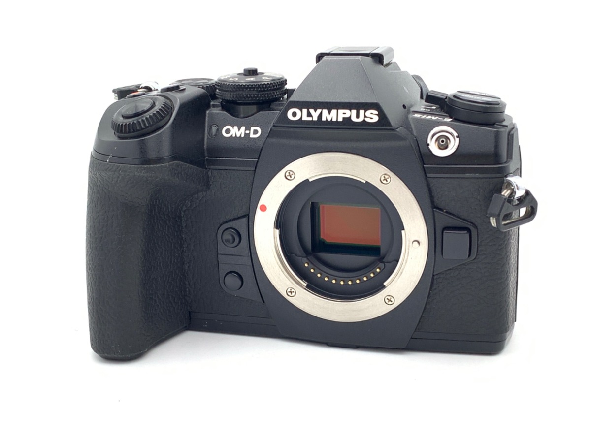 OLYMPUS E-PL9 レンズ付き【本日限定価格】 オリンパス、上質デザインの小型ミラーレス「PEN E-PL9」を3/9