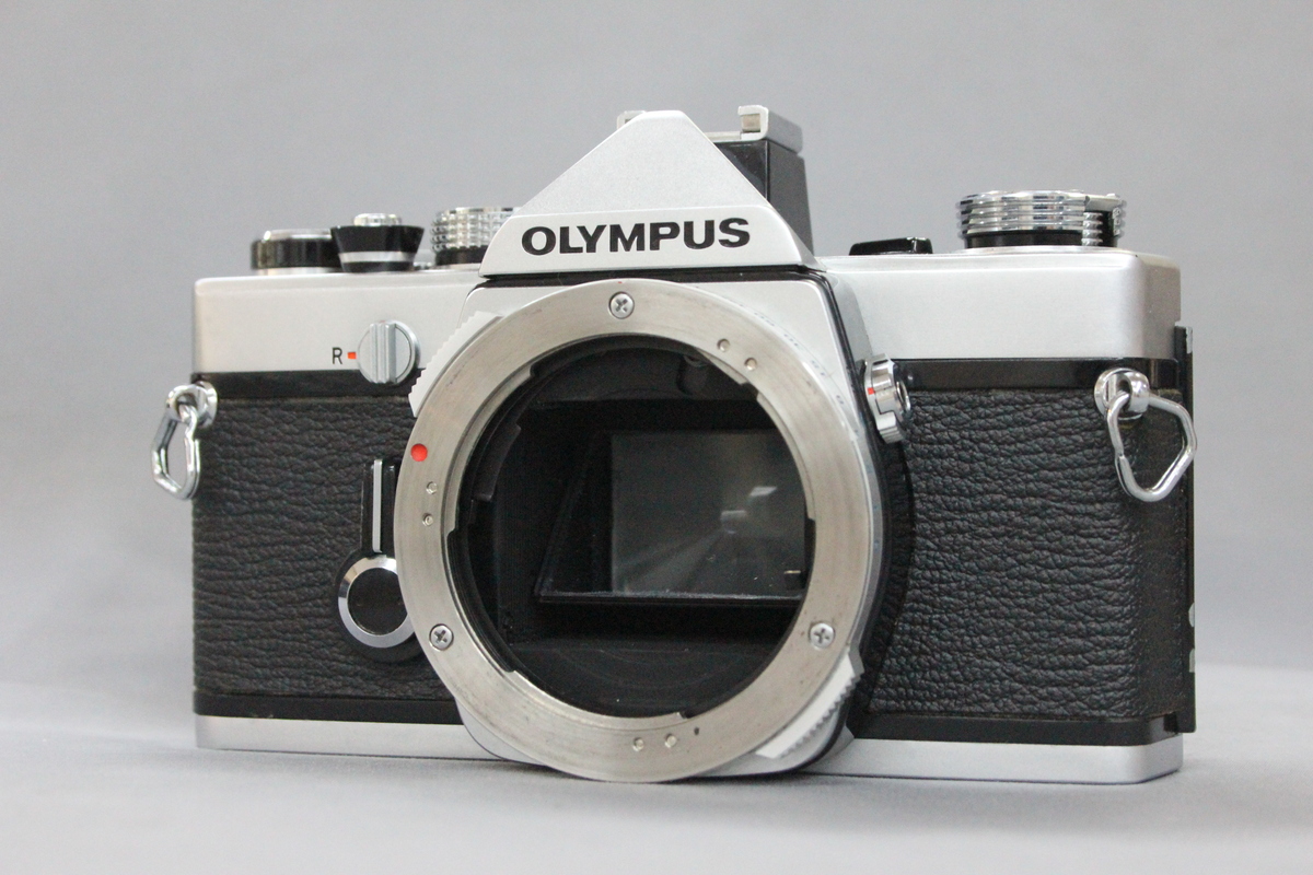【良品】オリンパス Olympus OM-1 シルバー ボディ 中古 オリンパス OM-1 シルバーボディ 程度:B (並品)