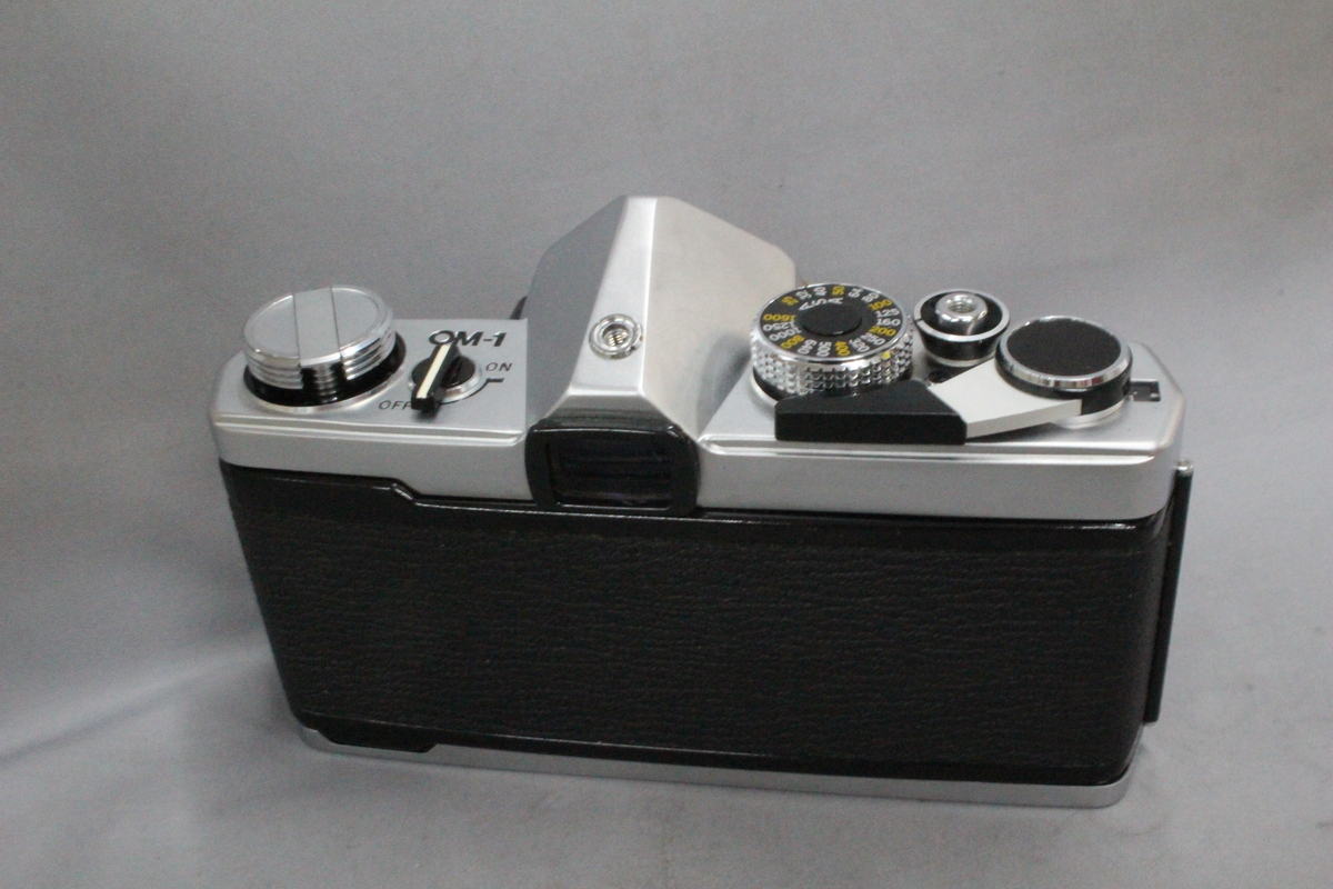 中古：C(やや難あり)】オリンパス OM-1 ボディ シルバー | 2443660063387
