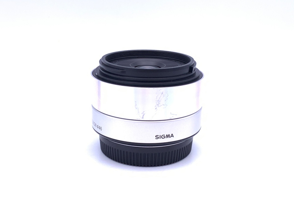 USED SIGMA A 30mm F2.8 DN (マイクロフォーサーズ用) 中古：B(並品)】シグマ 30mm F2.8 DN マイクロフォーサーズ用 シルバー