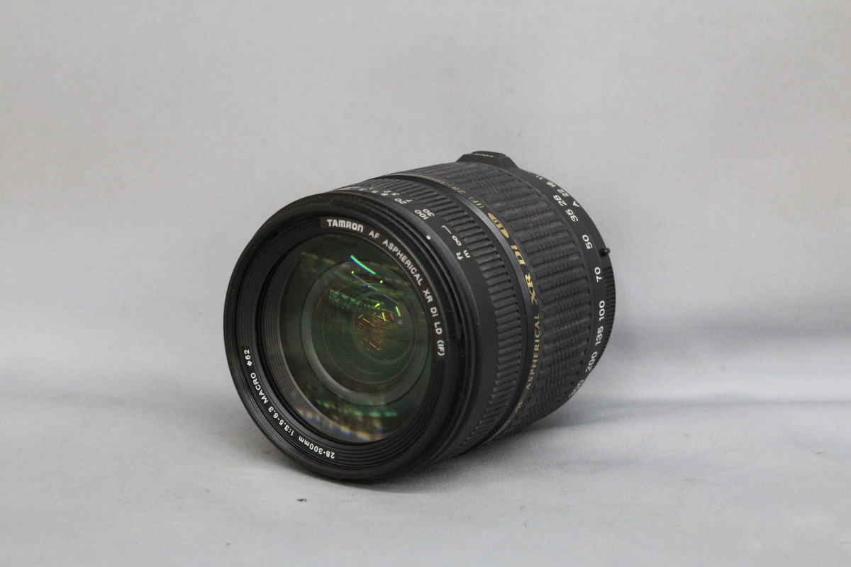 AF 28-300/3.5-6.3 ������� XR Di (A061)