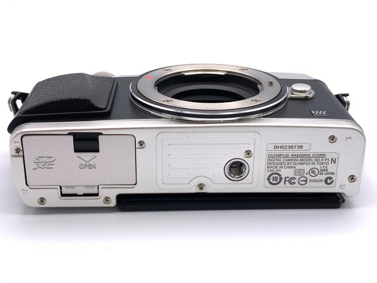 �I�����p�X E-P5 �{�f�B �V���o�[