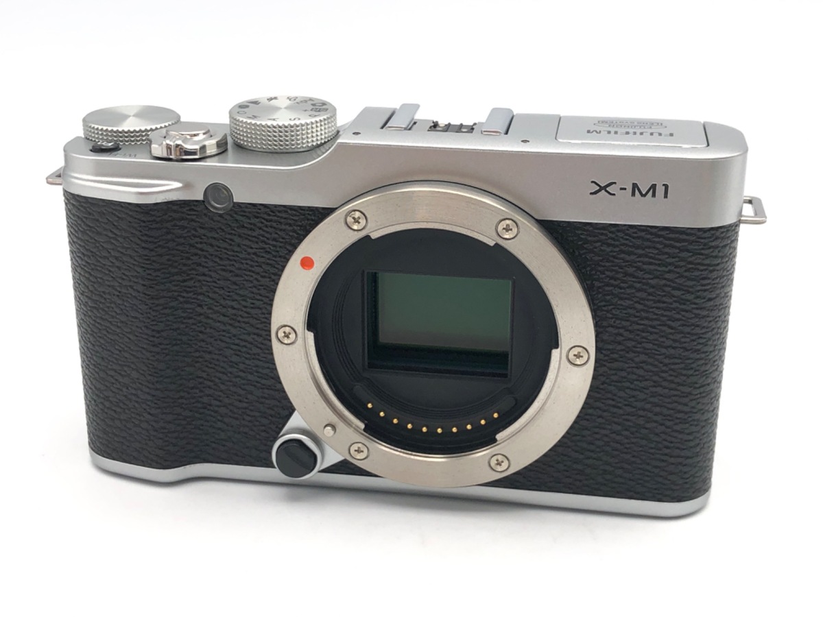 【美品】FUJIFILM X-S20 ボディ ミラーレス一眼カメラ 富士フイルム FUJIFILM ミラーレス一眼カメラ X-S20 ボディ の
