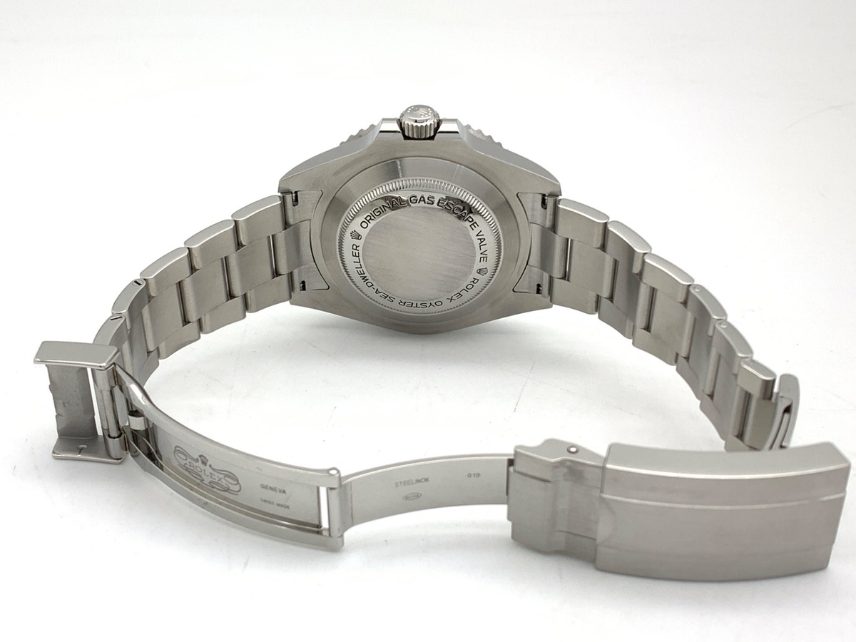 ロレックス(ROLEX) シードゥエラー ブラック 126600 ステンレススティール