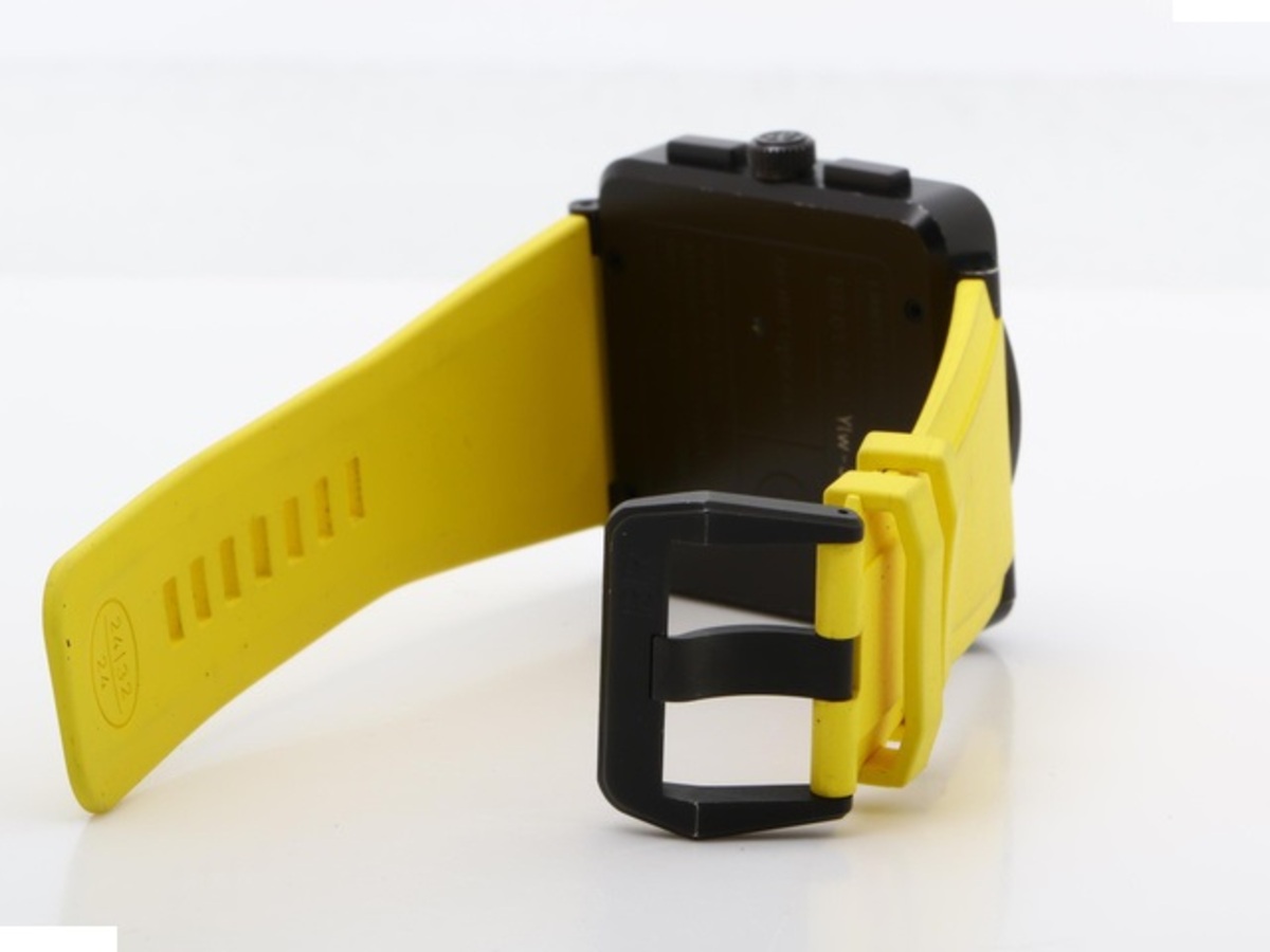 ベル＆ロス BR01-94 ブラック BR01-94YELLOW-H ステンレススティール リミテッドエディション 500本限定