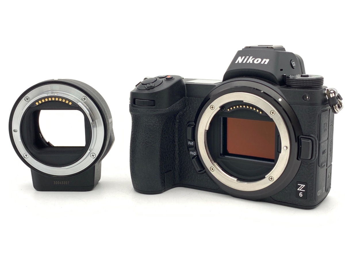 ニコン D5600 ダブルズームキット 中古の通販 by バイセル