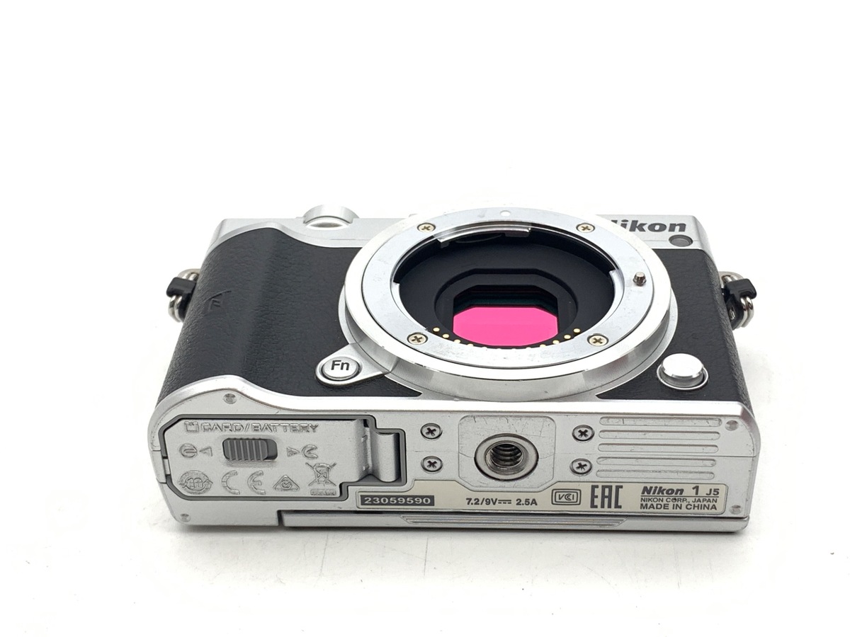 Nikon - Nikon ニコン Nikon 1 J5 ボディ シルバー シャッター数9450 Amazon | Nikon ミラーレス一眼 Nikon1 J5 ボディ シルバー J5SL