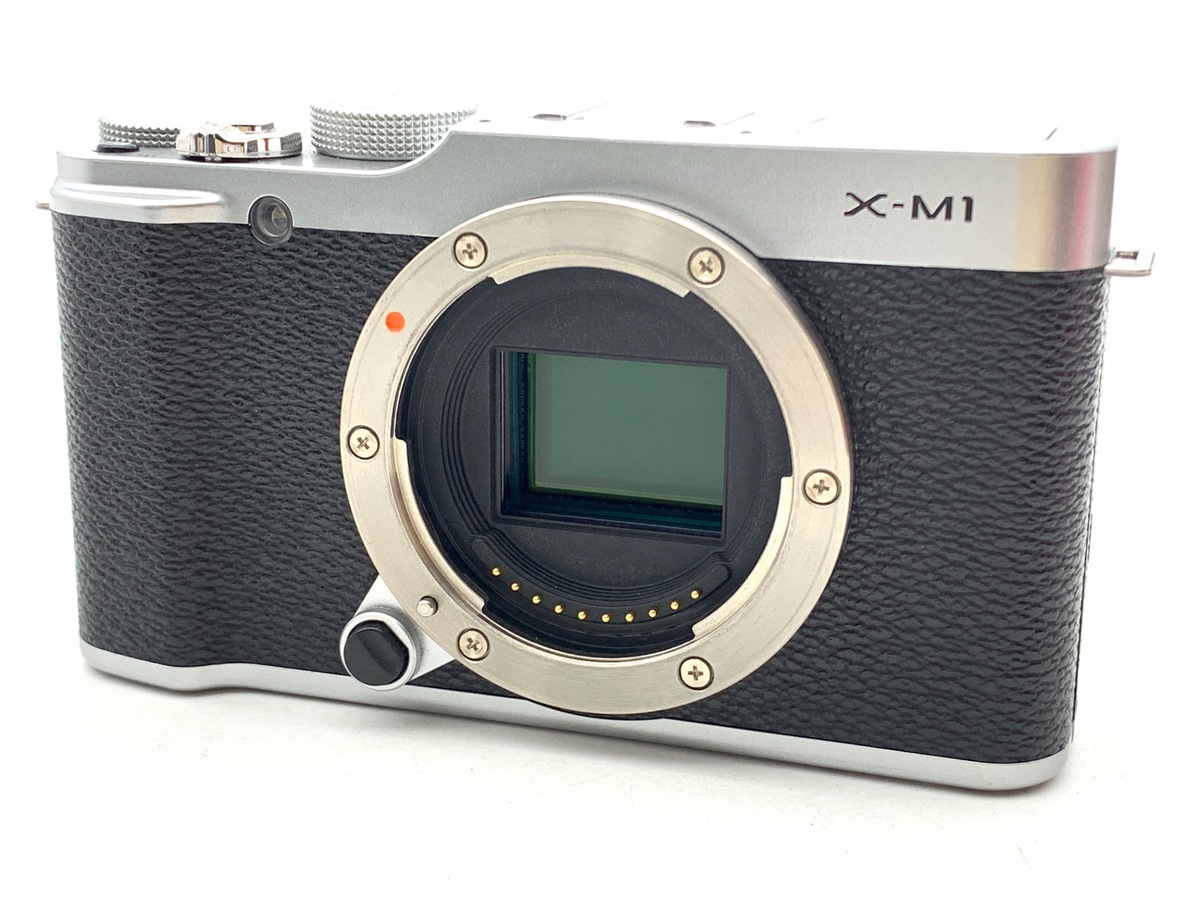 �t�W�t�C���� X-M1 �{�f�B �V���o�[