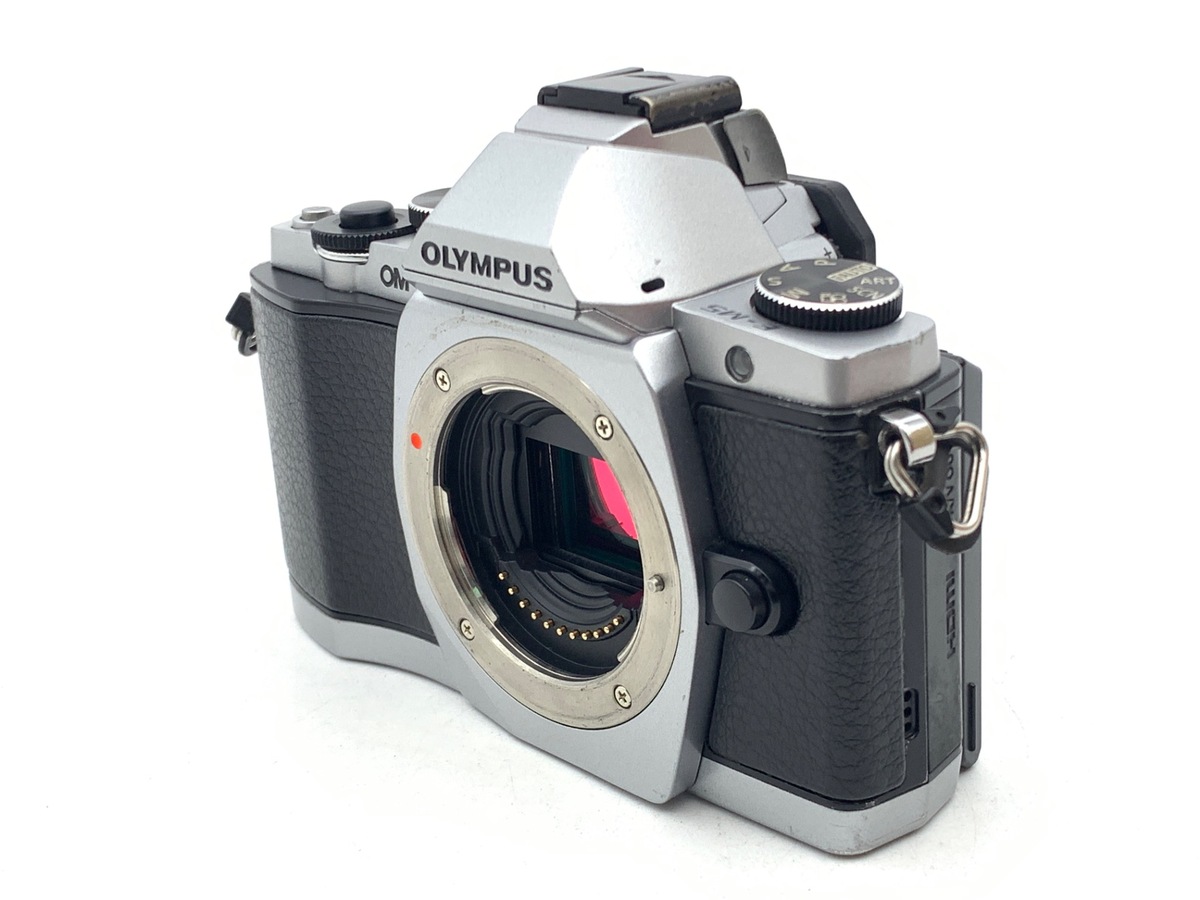 OLYMPUS OM-D E-M5 ボディ 中古価格比較 - 価格.com