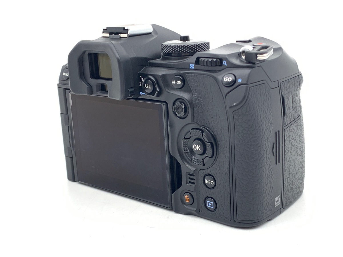 OM SYSTEM OM-1 �{�f�B